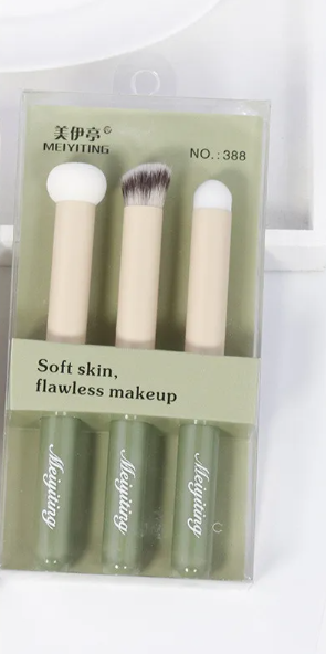 3-Piece Essential Makeup Brush Set
